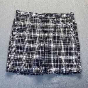 Calvin Klein Shorts Mens Size 40 Outdoor,Black Plaid Flat Front,Pockets,Hiking